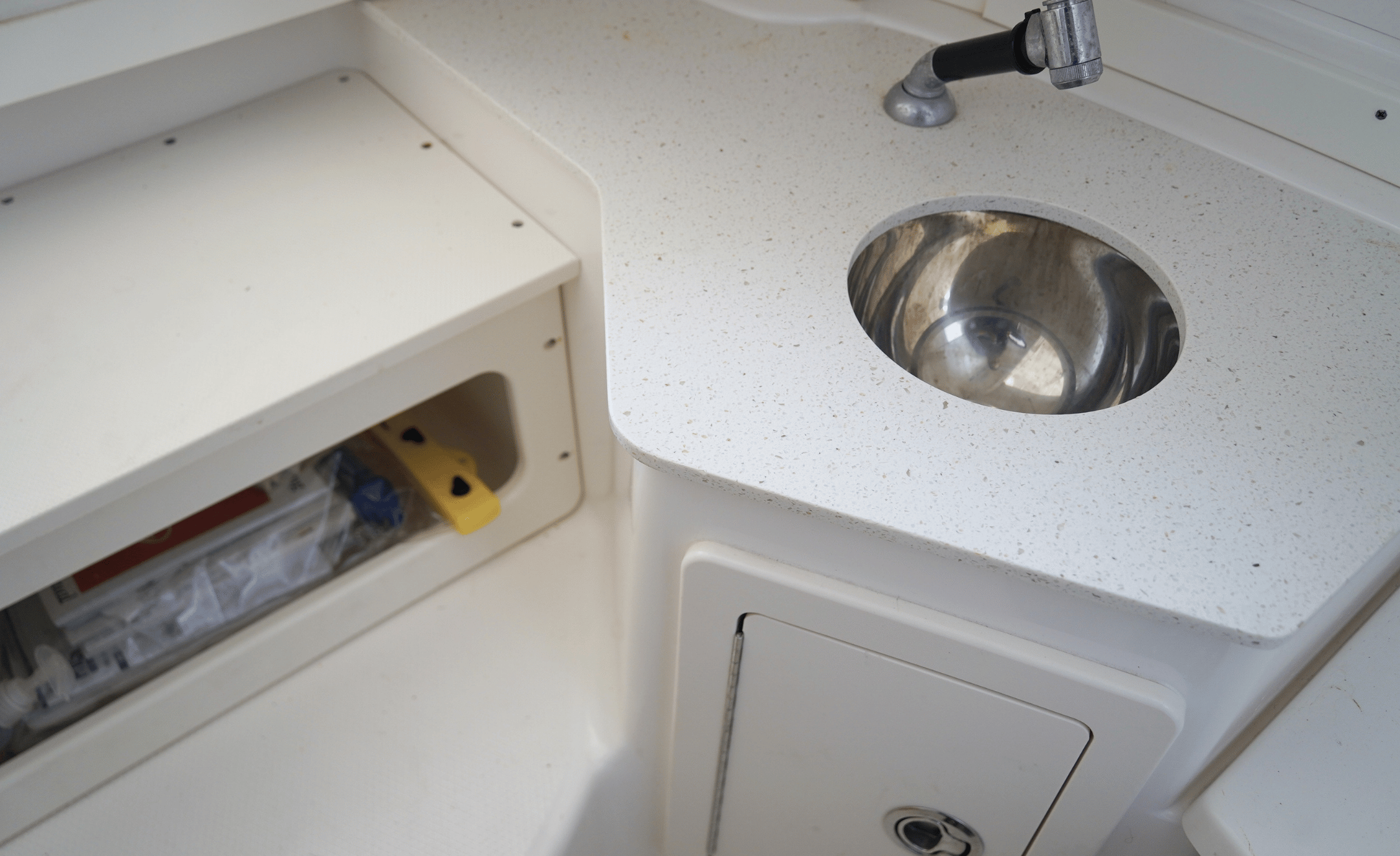 2020 ROBALO 302 - Image 53