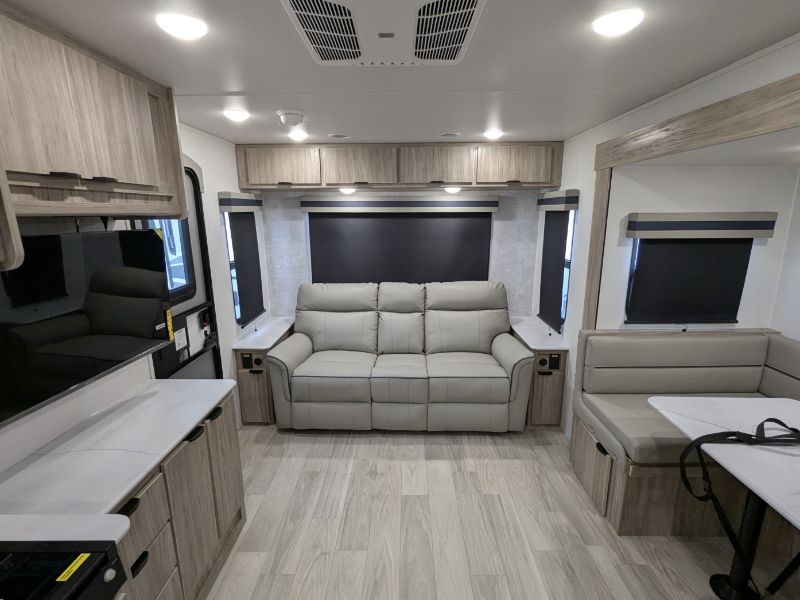 2025 Winnebago Access