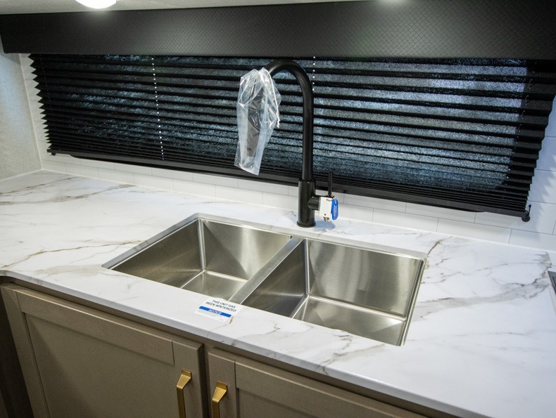 2026 Jayco Eagle SLE 24MLE - Image 10