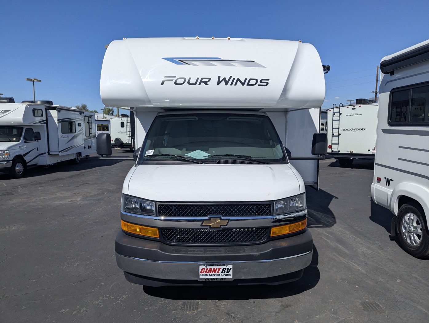 2027 Thor Motor Coach Four Winds 25Z - Image 2