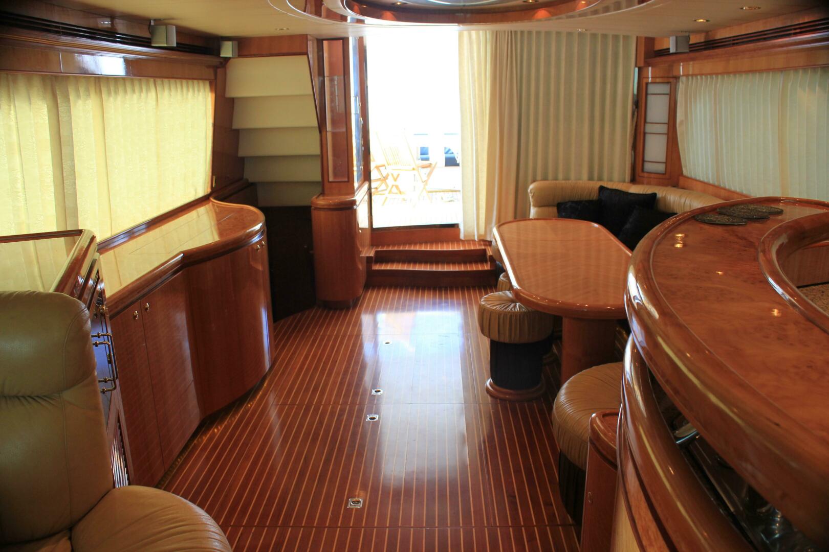 2004 Horizon P70 - Image 13