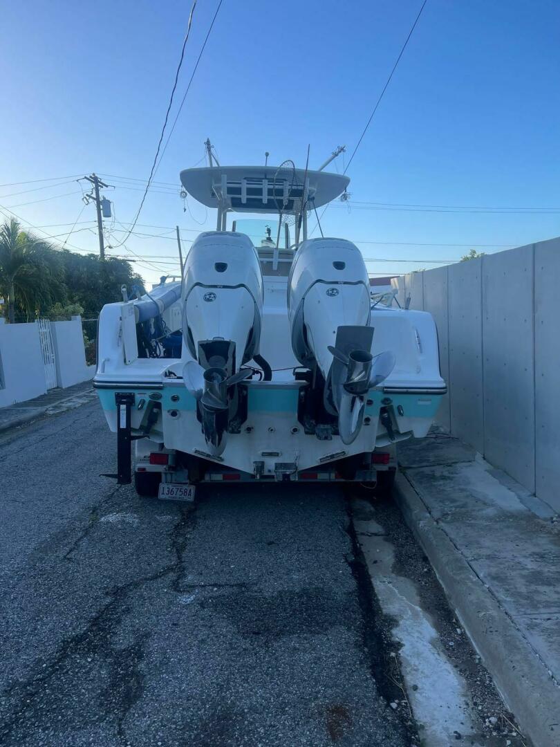 2016 Mako 284 Center Console - Image 6