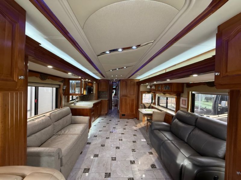 2005 Country Coach Magna 630 45 Rembrandt - Image 6