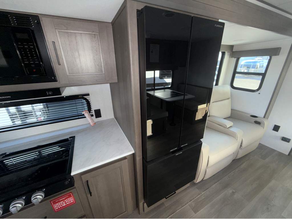 2026 GRAND DESIGN TRANSCEND 25MLX - Image 18