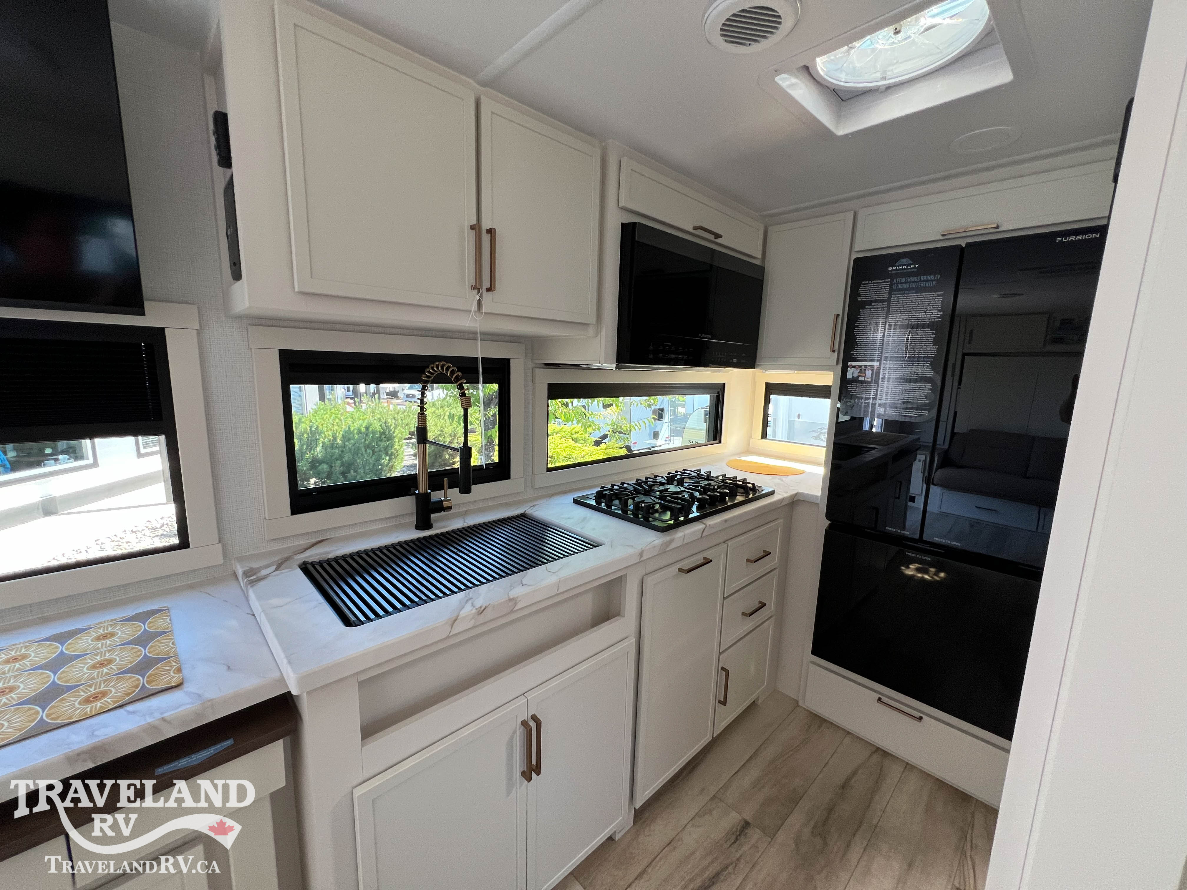 2026 Brinkley RV Model Ix 20x - Image 11