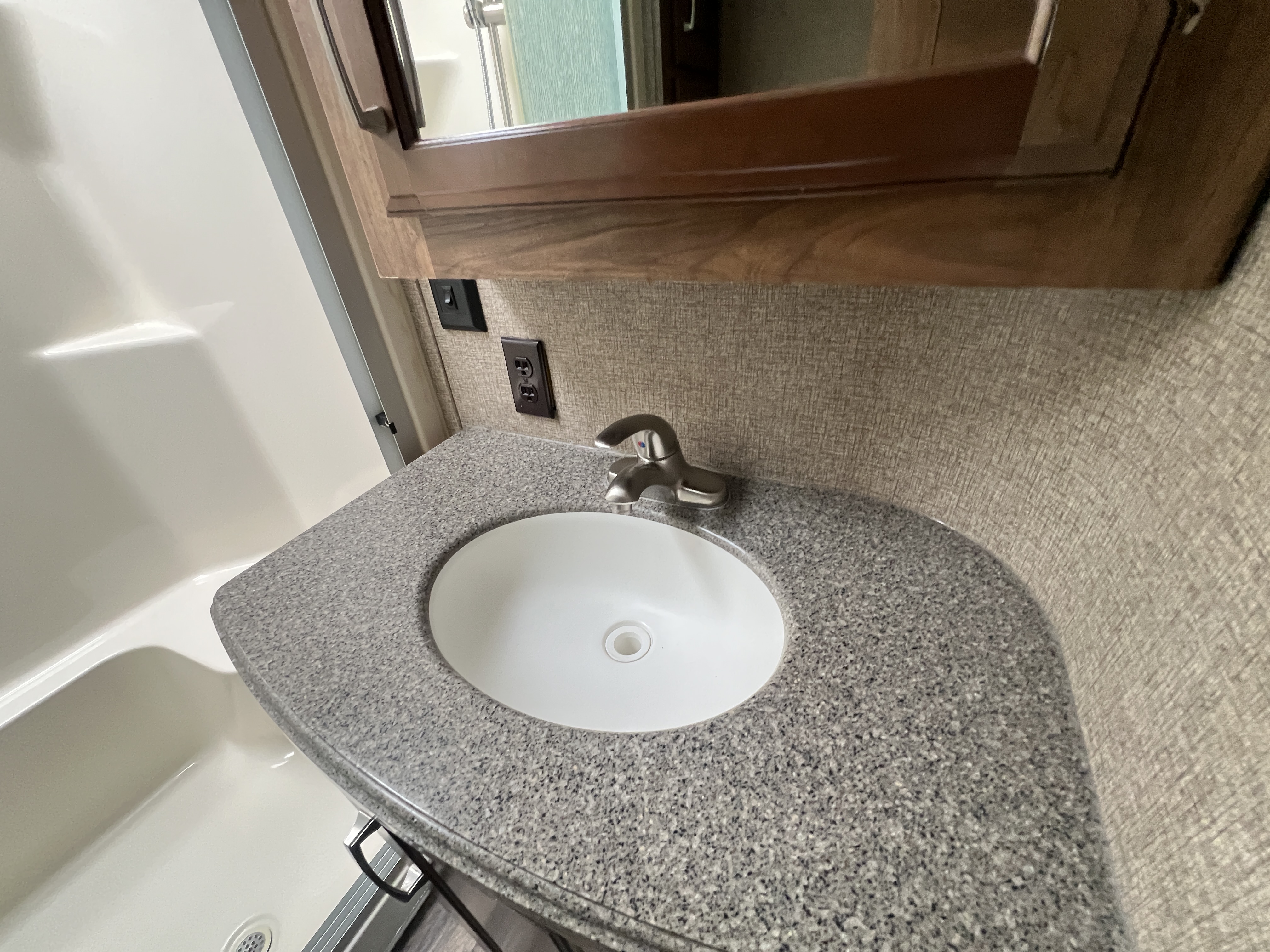 2017 Keystone Montana High Country 379RD - Image 29