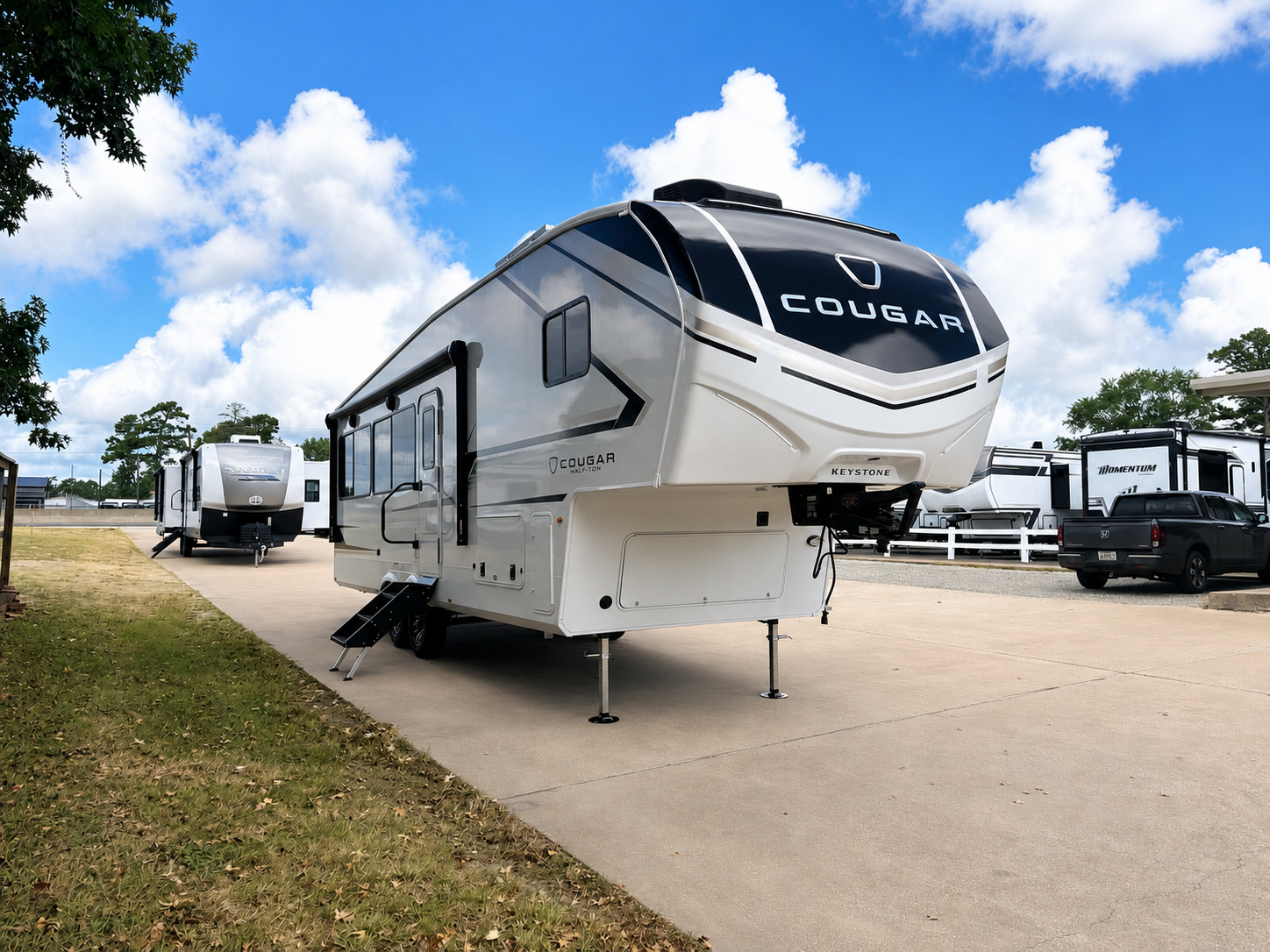2027 Keystone Cougar Half-Ton 26RES - Image 1