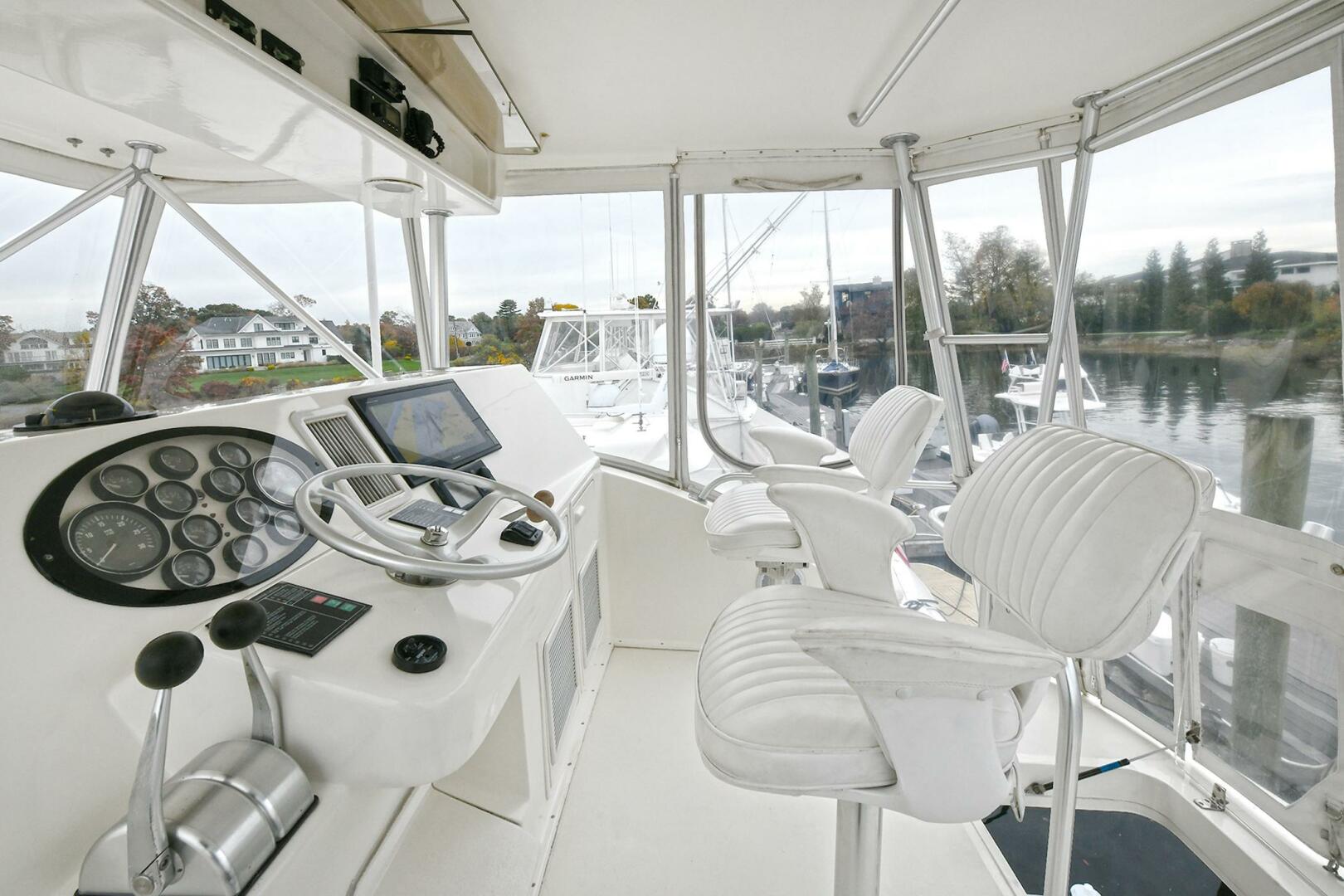 2001 Ocean Yachts 52 Super Sport - Image 21