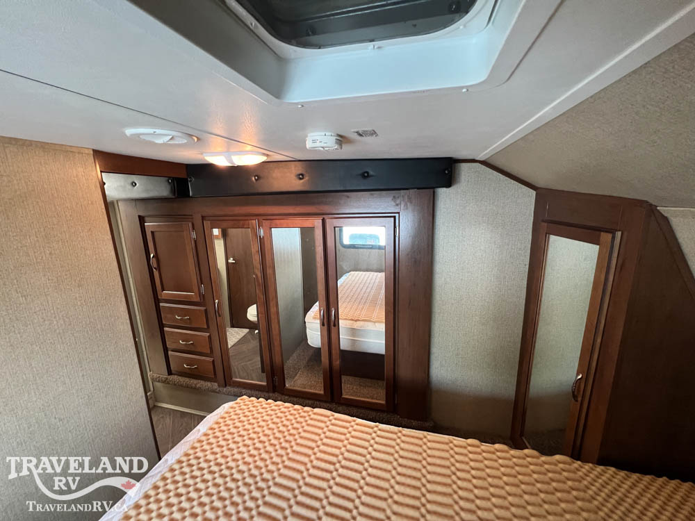 2013 Heartland Sundance XLT SD XLT 285TS - Image 18