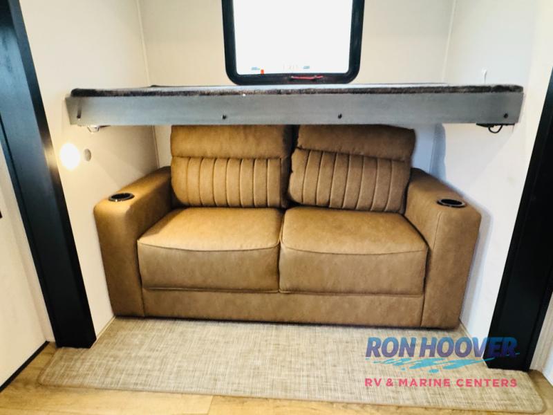 2026 PALOMINO 429LFT - Image 31