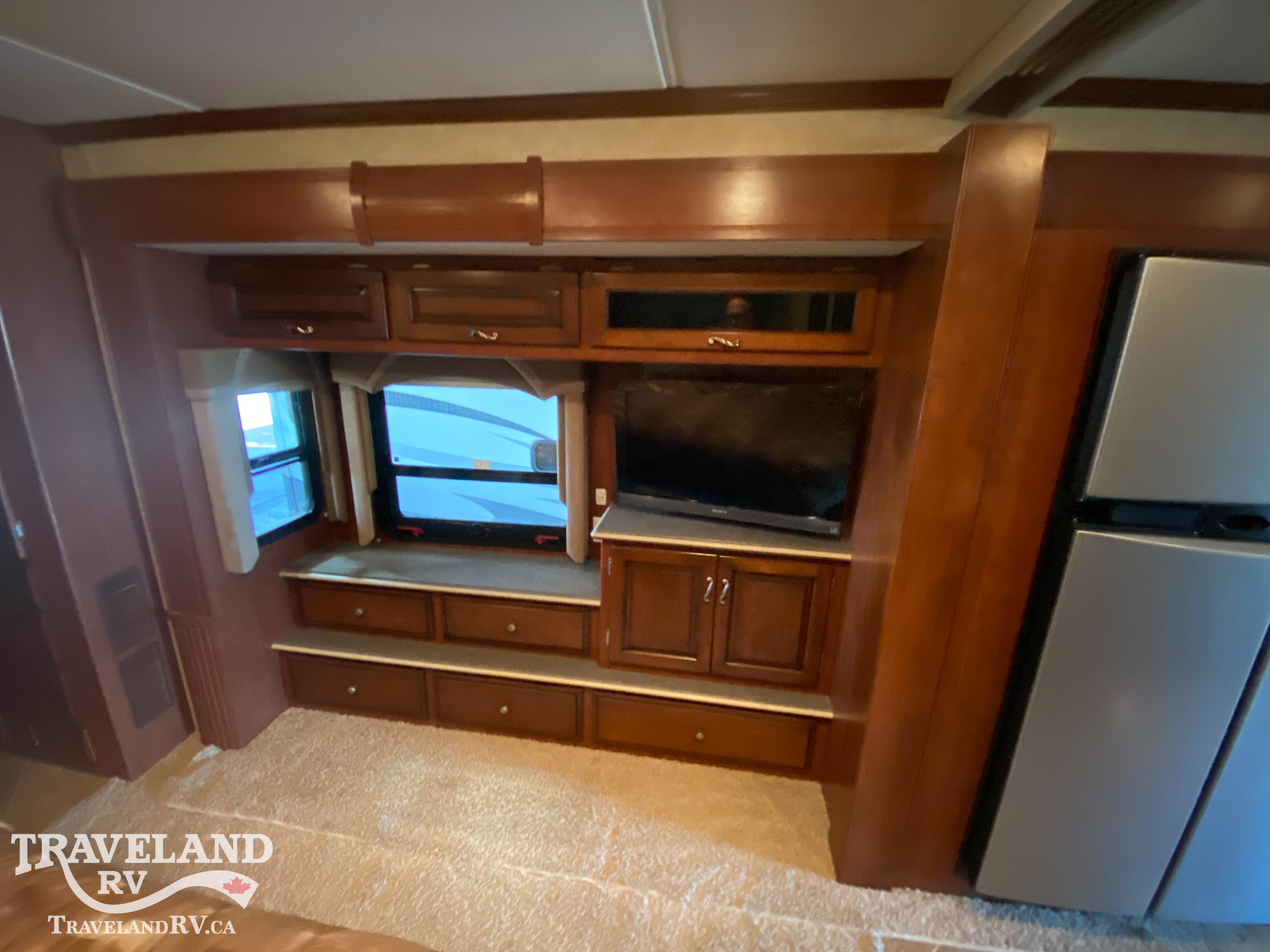 2011 NEWMAR VENTANA 3936 - Image 20