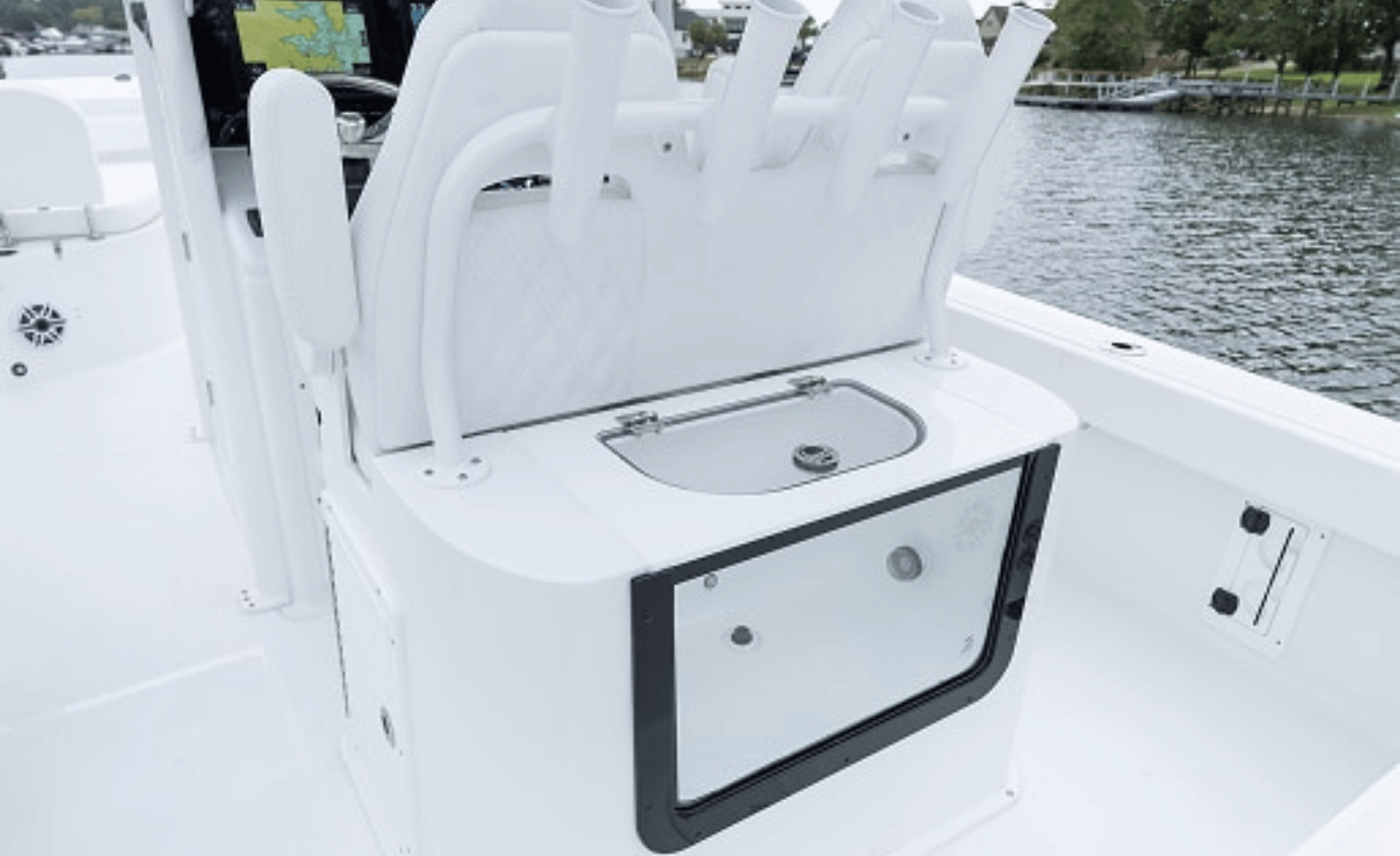 2027 SEA HUNT BX 28 - Image 15