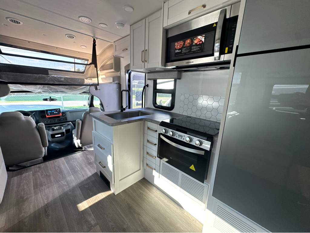 2027 JAYCO GREYHAWK 30Z - Image 22