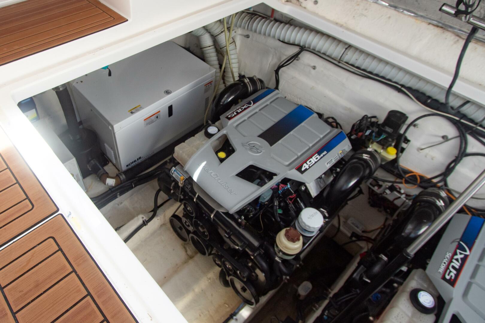 2008 Rinker 40 Express Cruiser - Image 19