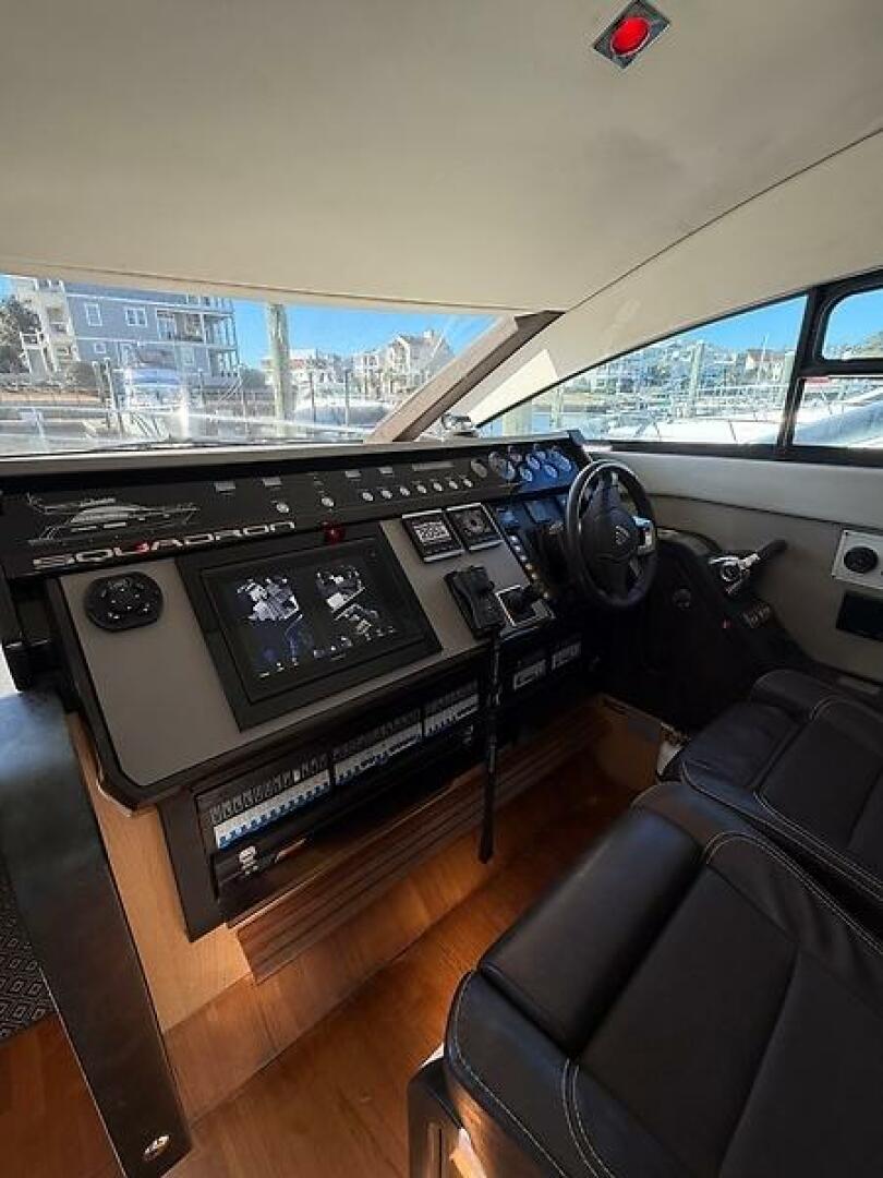 2015 Fairline Squadron 42 - Image 17