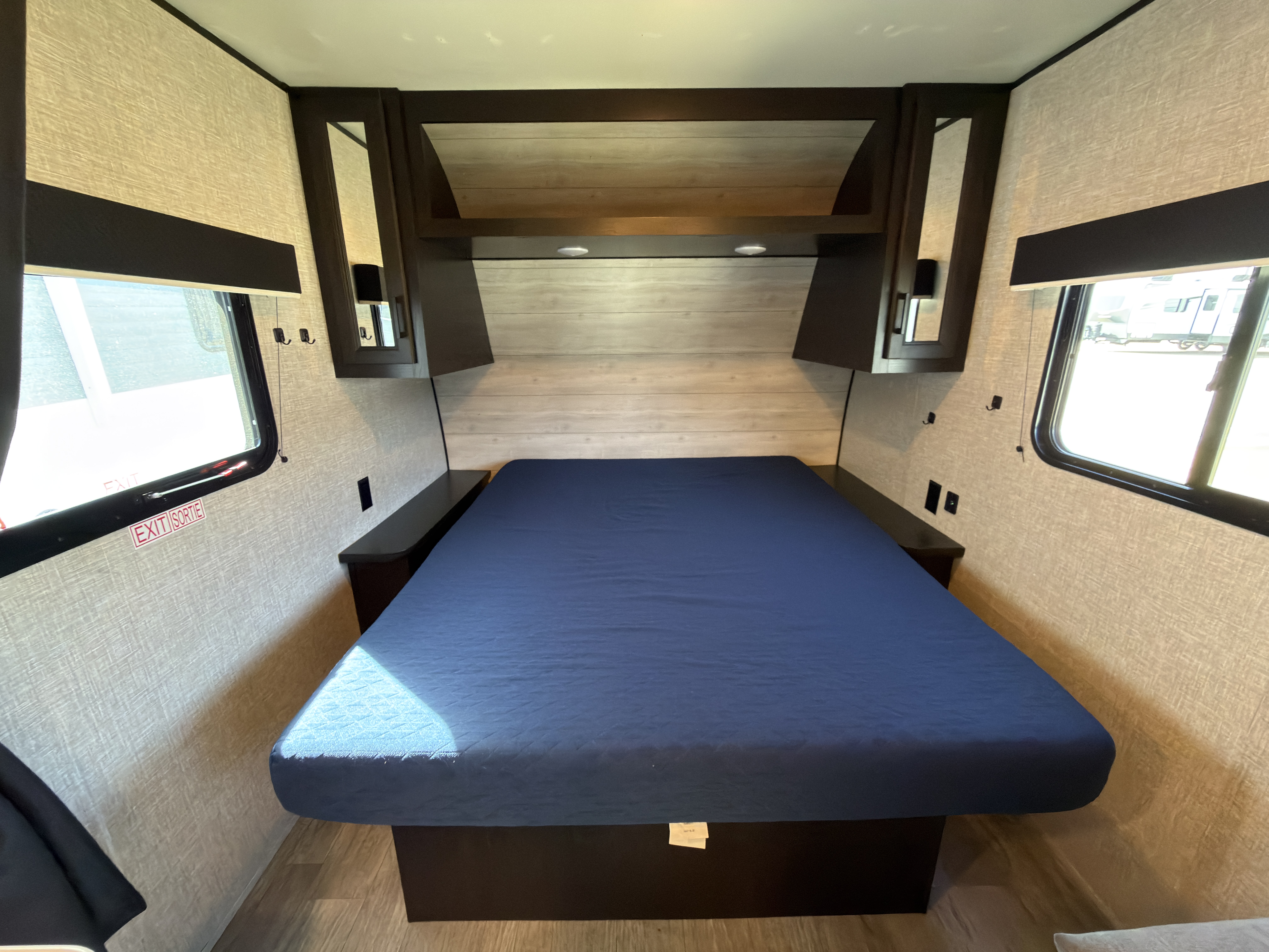 2023 Jayco Jay Flight SLX 195RB - Image 13