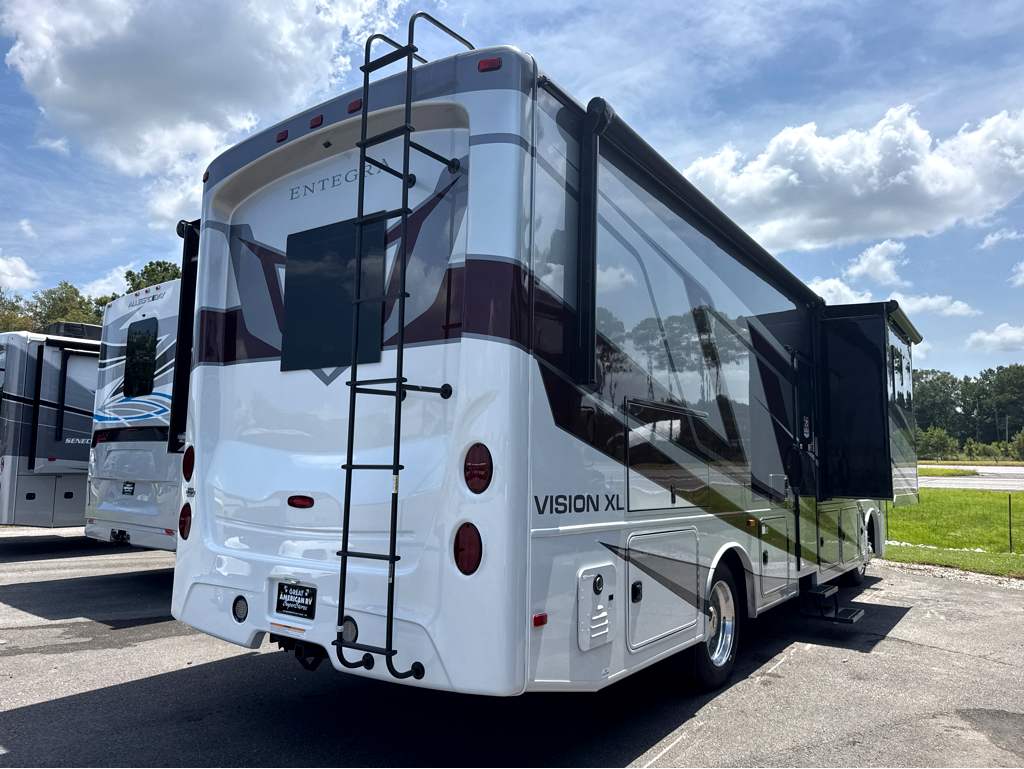 2027 ENTEGRA COACH VISION XL 31UL - Image 4