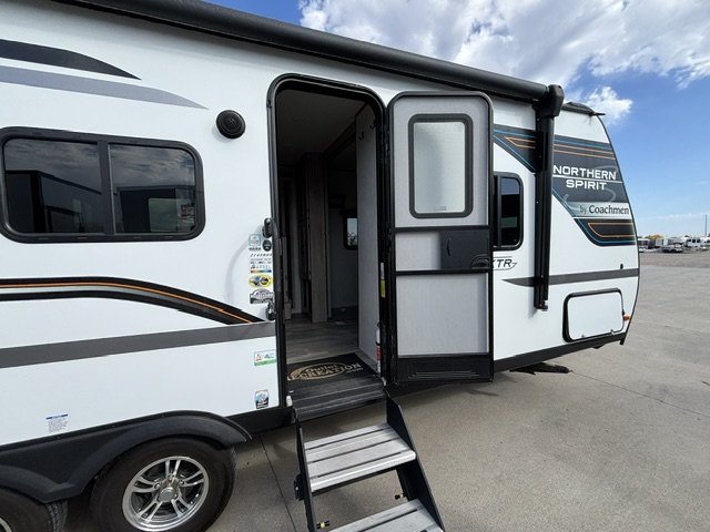 2022 Coachmen Northern Spirit XTR 2145RBX - Image 10