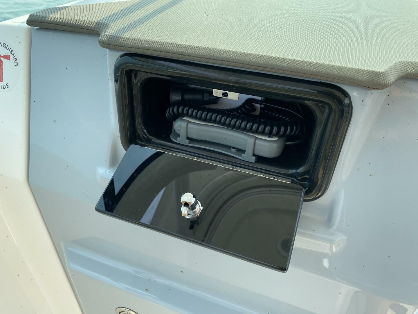 2021 Pursuit 266 Dual Console - Image 28