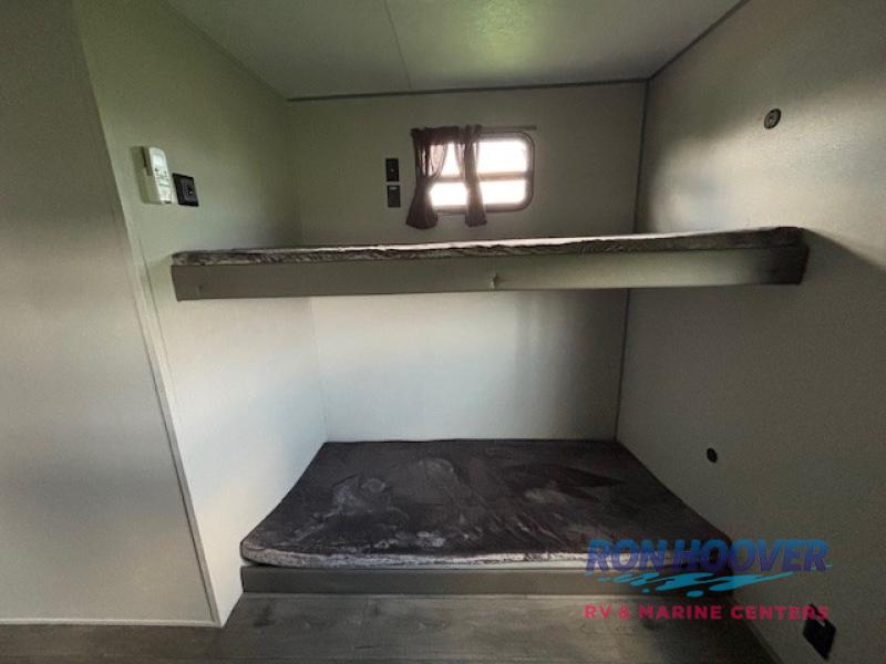 2026 COACHMEN CATALINA 343BHTSLE RHB - Image 15