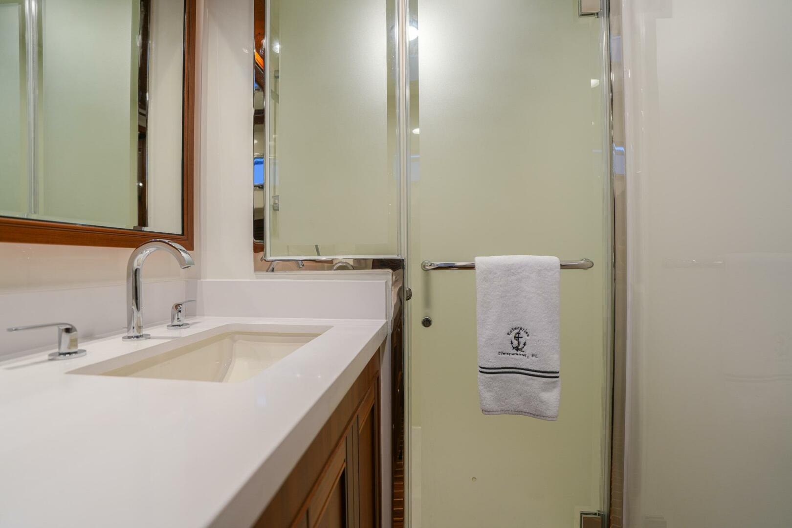 2025 Marlow Explorer 70E-CB - Image 36