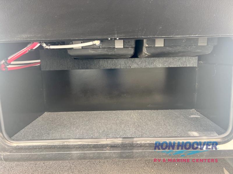 2024 COACHMEN 31TS - Image 35