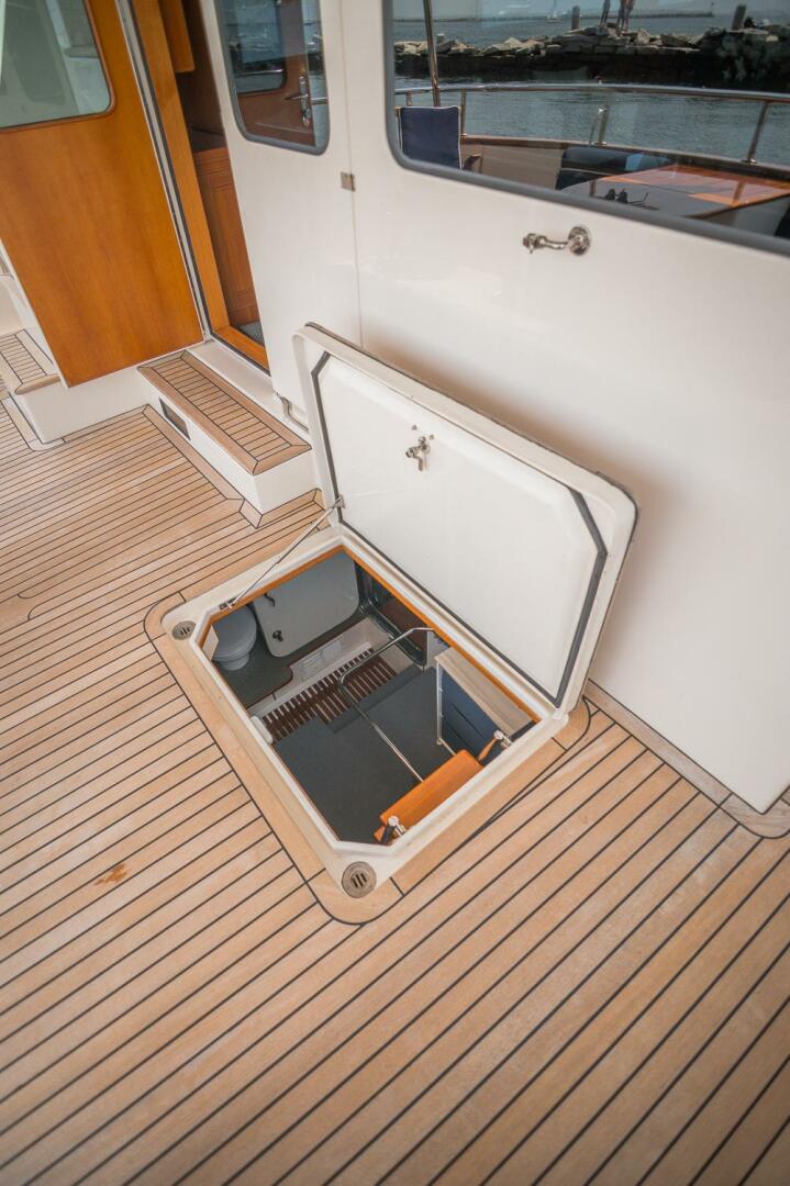 2008 Marlow Explorer 70E - Image 44