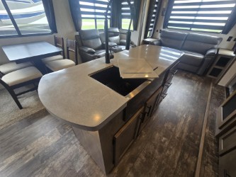 2021 FOREST RIVER SABRE 36BHQ - Image 7
