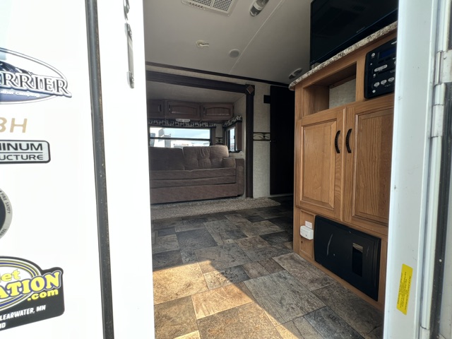 2014 Keystone Outback 323BH - Image 13