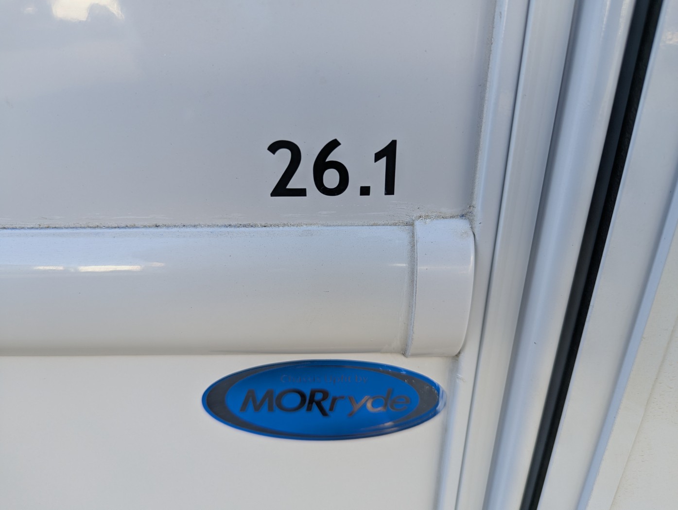 2026 Thor Motor Coach Axis