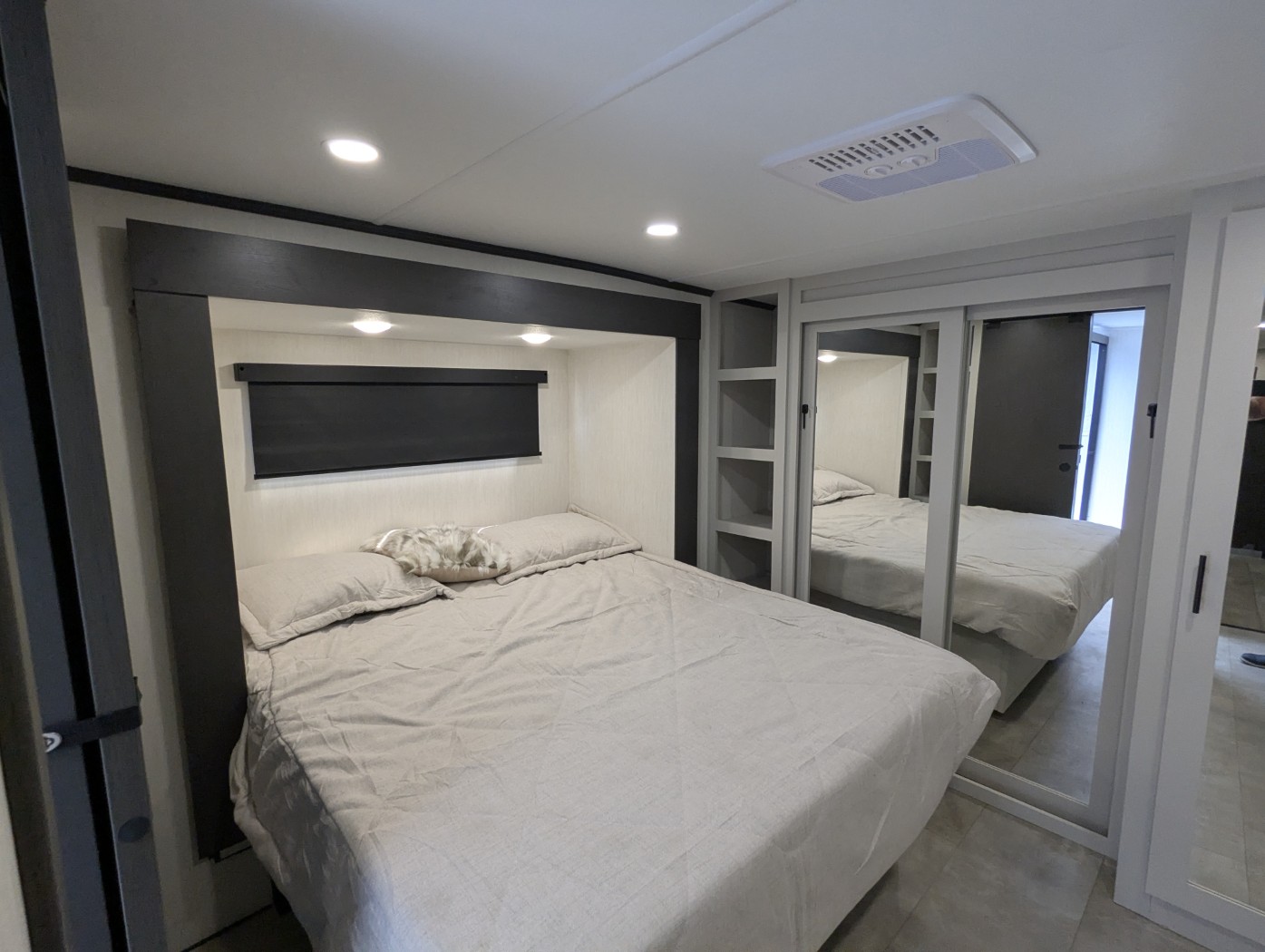2026 Forest River CRUSADER 2SUITE - Image 8