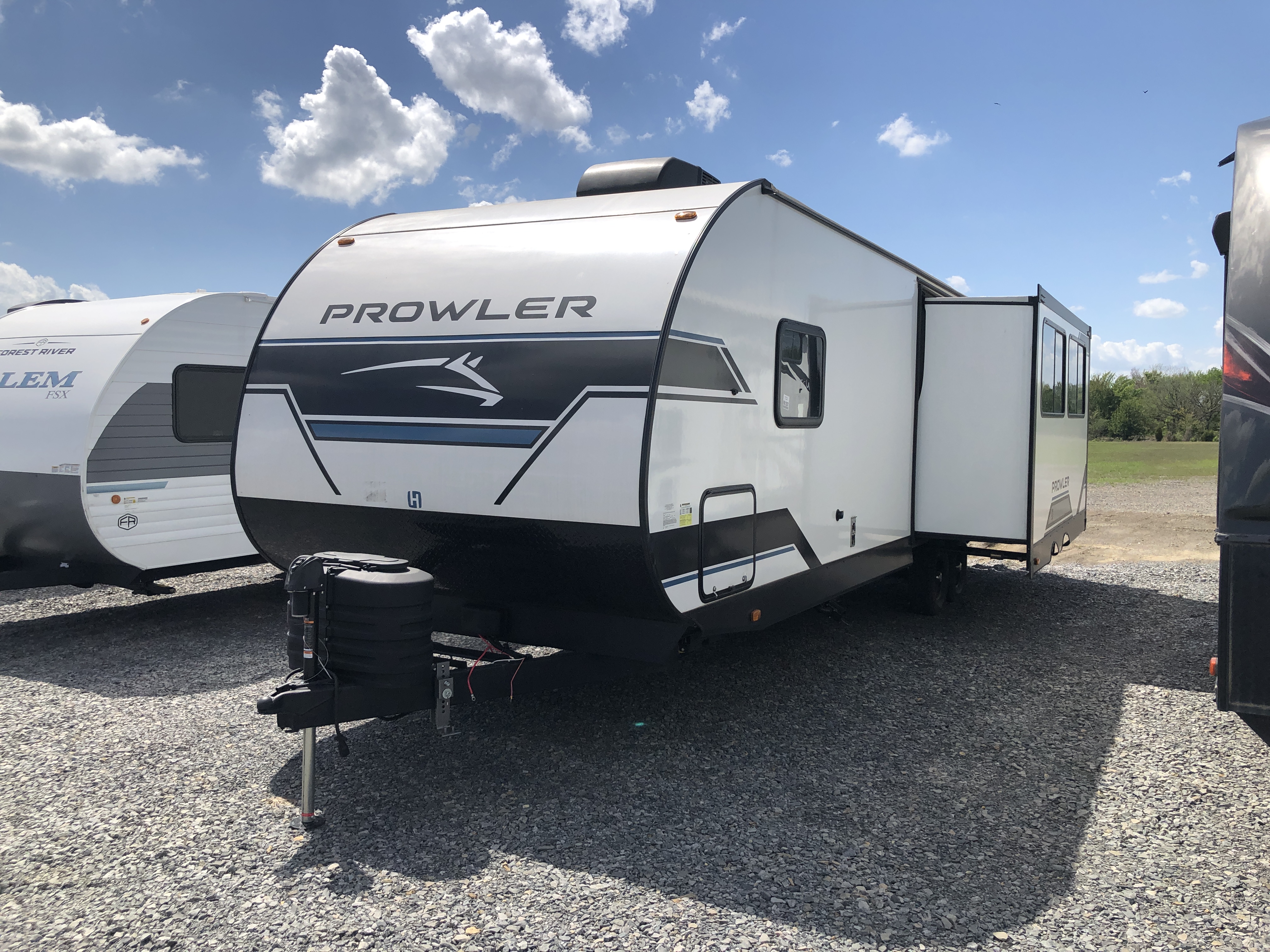 2025 Heartland Prowler 2909RK - Image 3