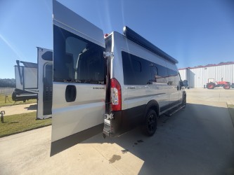 2027 AIRSTREAM RANGELINE 21PL - Image 9