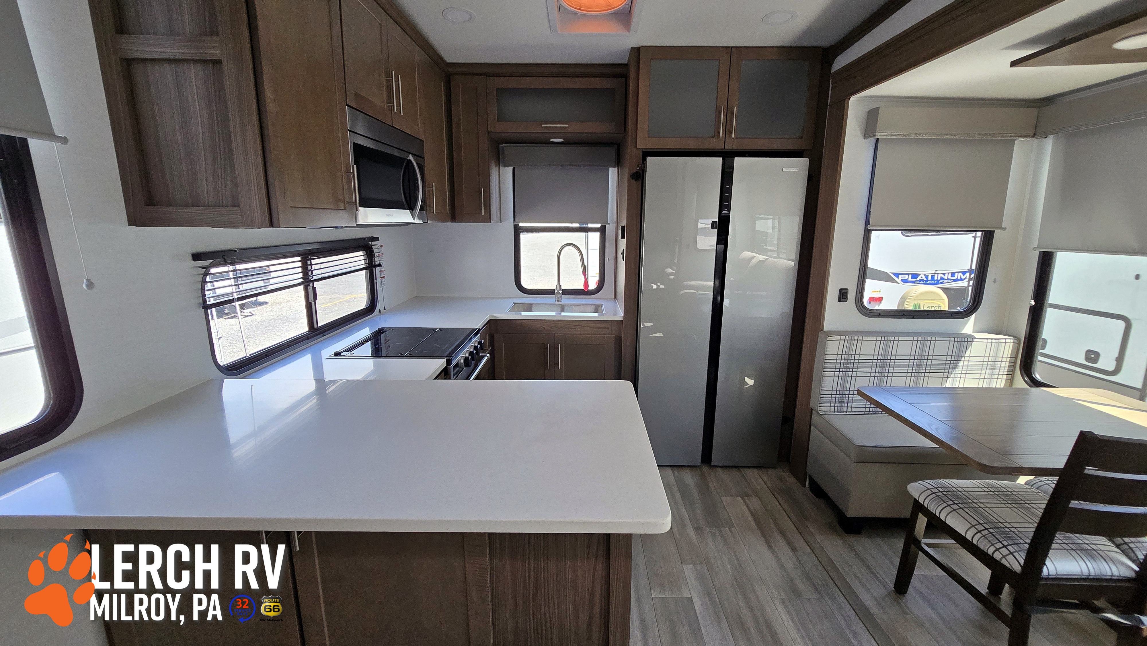 2024 Alliance RV Avenue 33RKS - Image 20