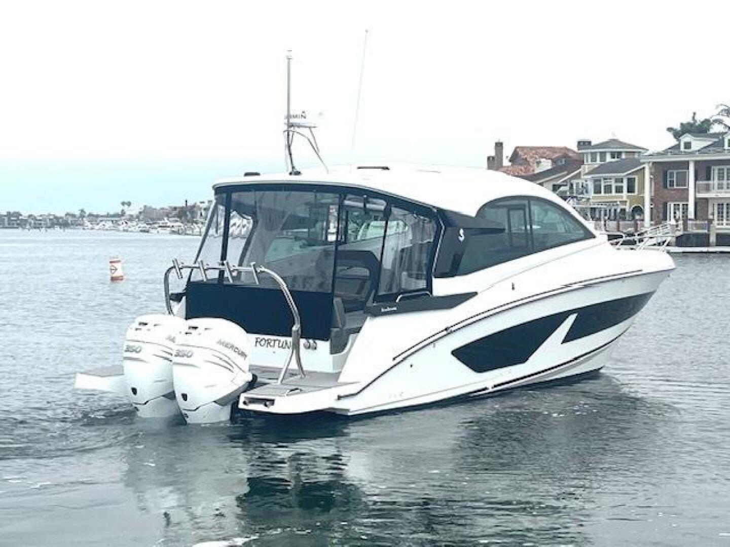 2022 Beneteau 32 Gran Turismo - Image 30
