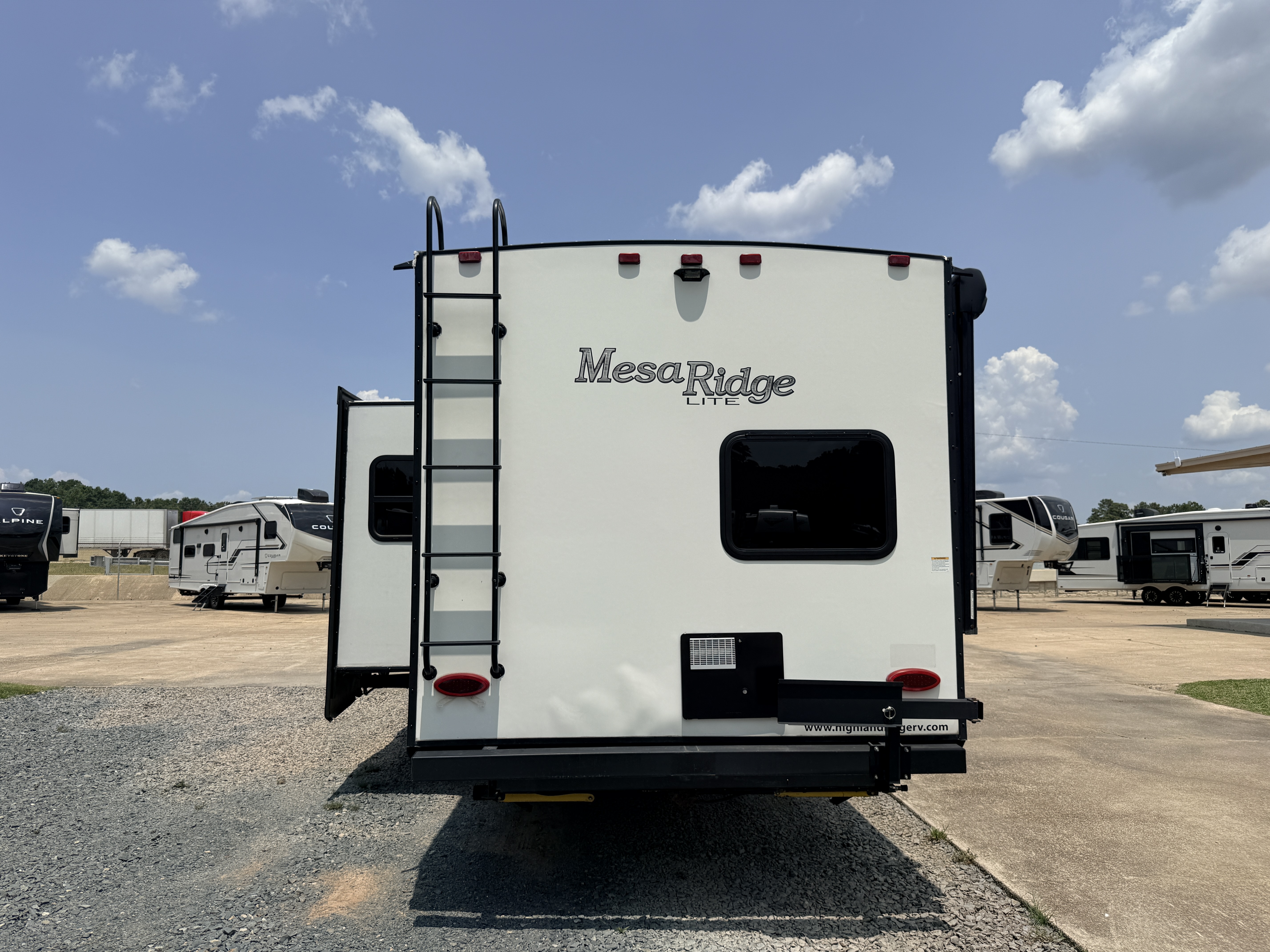 2019 Highland Ridge Mesa Ridge Lite MF2950BH - Image 7