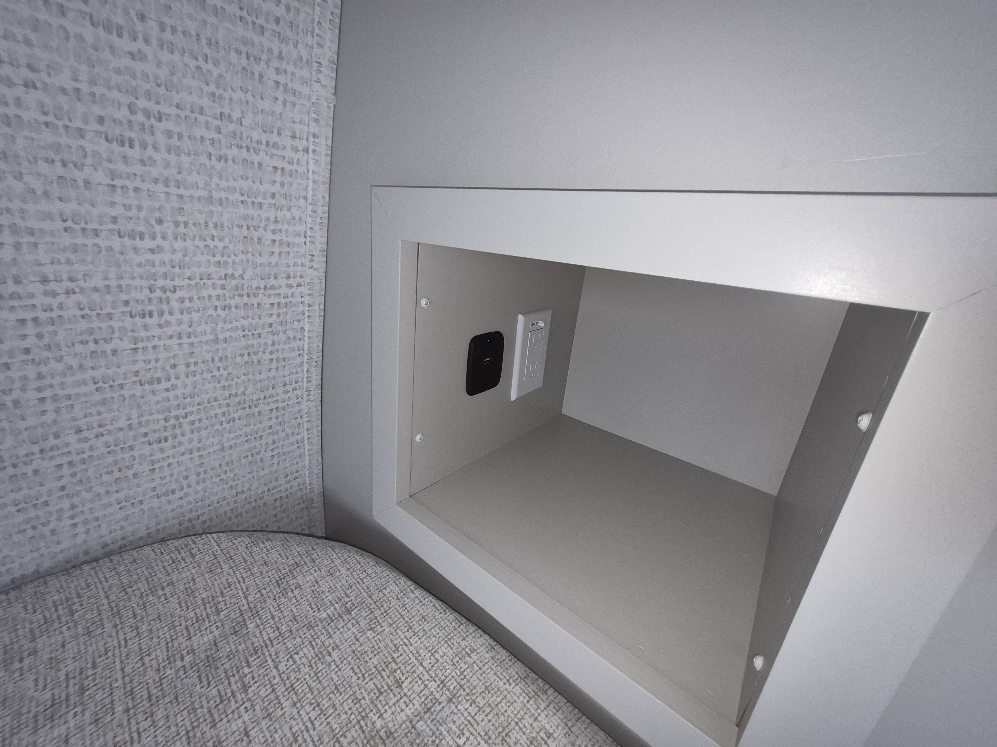 2027 GRAND DESIGN IMAGINE AIM 16MLA - Image 20