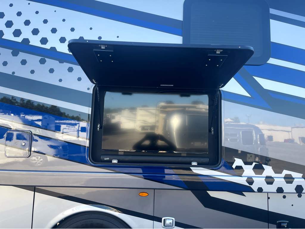 2026 THOR MOTOR COACH PASADENA 38FX - Image 9