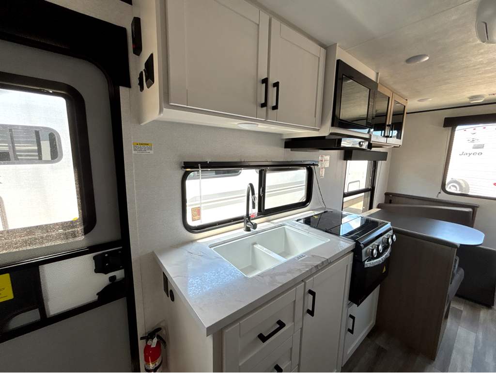 2026 JAYCO JAY FLIGHT SLX 210QB - Image 8