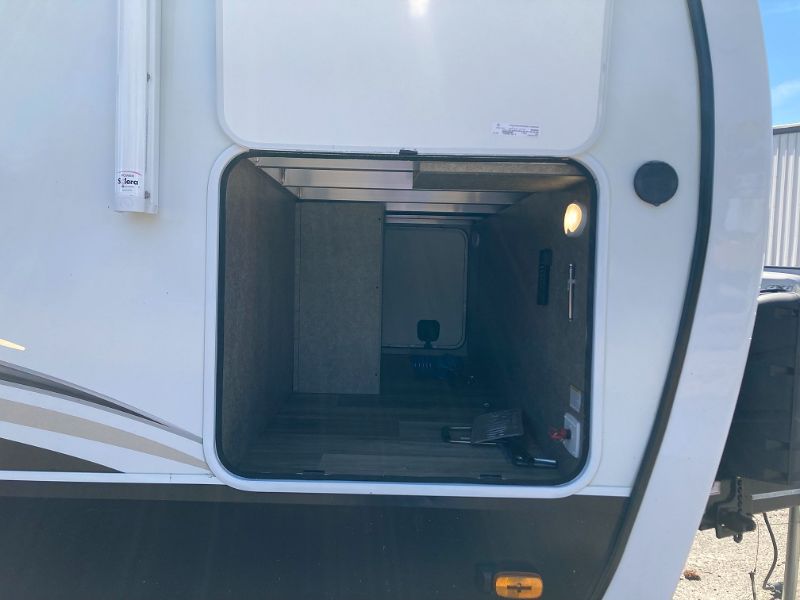2021 Jayco Eagle 330RSTS - Image 5