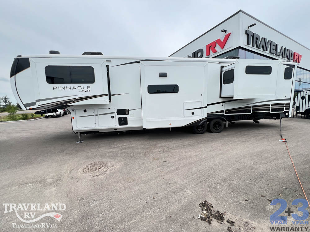 2027 Jayco Pinnacle 39FLOK - Image 6