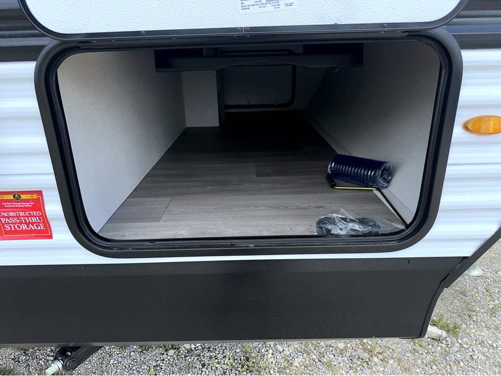 2026 GRAND DESIGN TRANSCEND 22RBX - Image 6