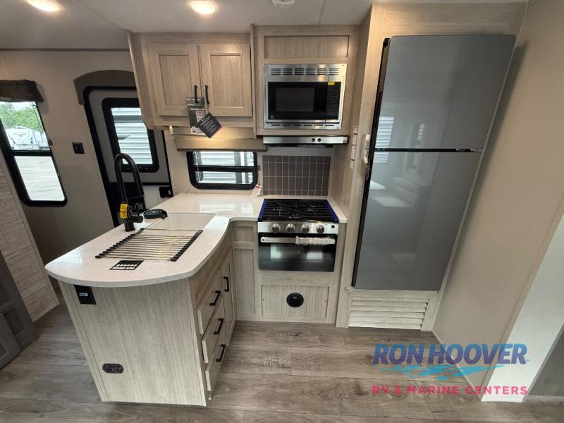 2026 COACHMEN CATALINA 333DBDSCKLE - Image 8