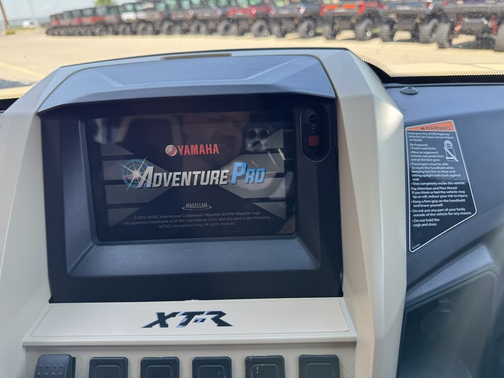 2023 Yamaha Wolverine RMAX4 1000 XT-R - Image 13