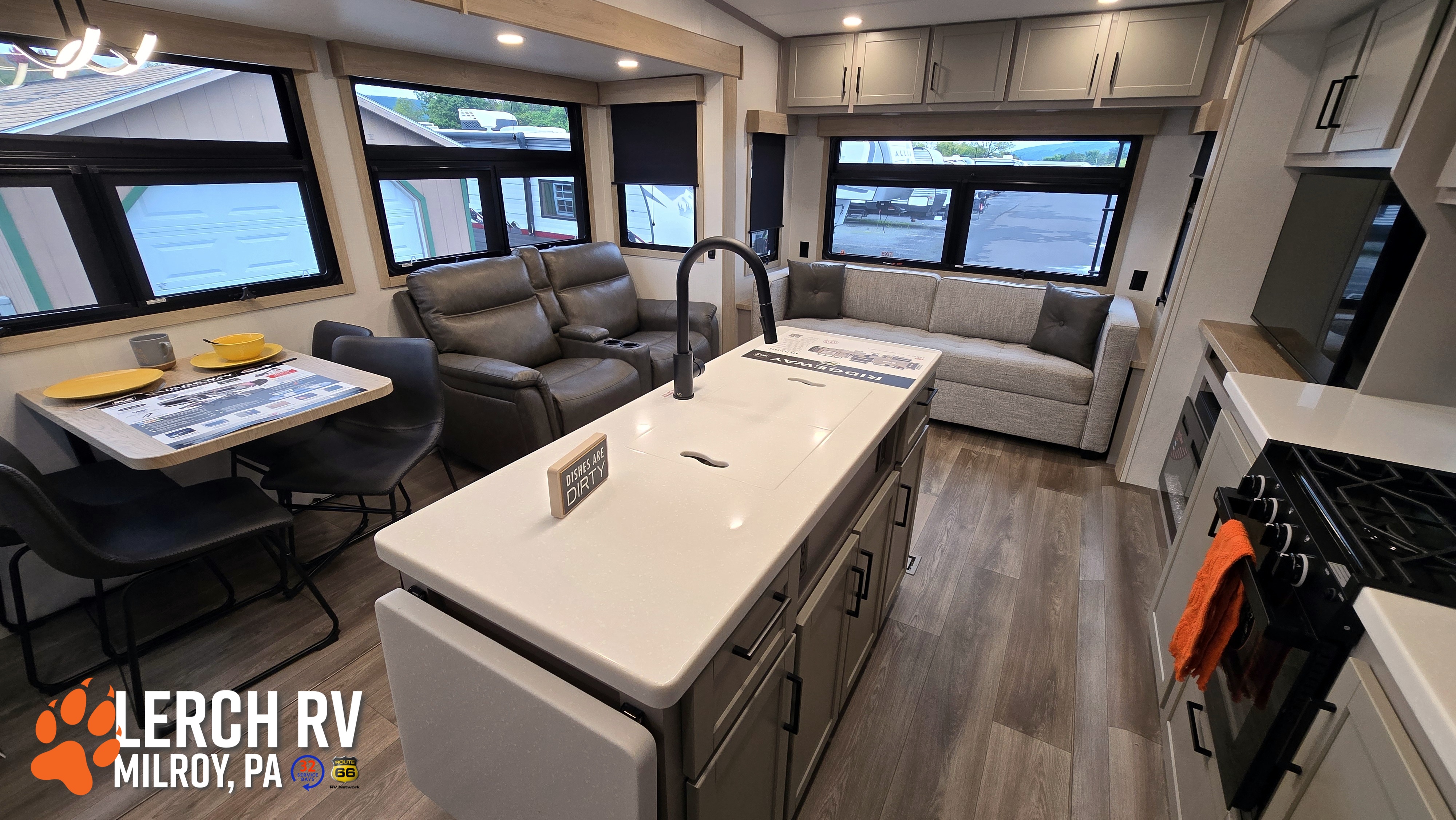 2027 KZ RV Ridgeway 36MBL - Image 16