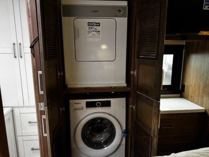 2026 Entegra Coach Accolade 37K - Image 35