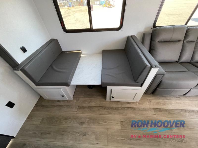 2025 COACHMEN 24RB - Image 11