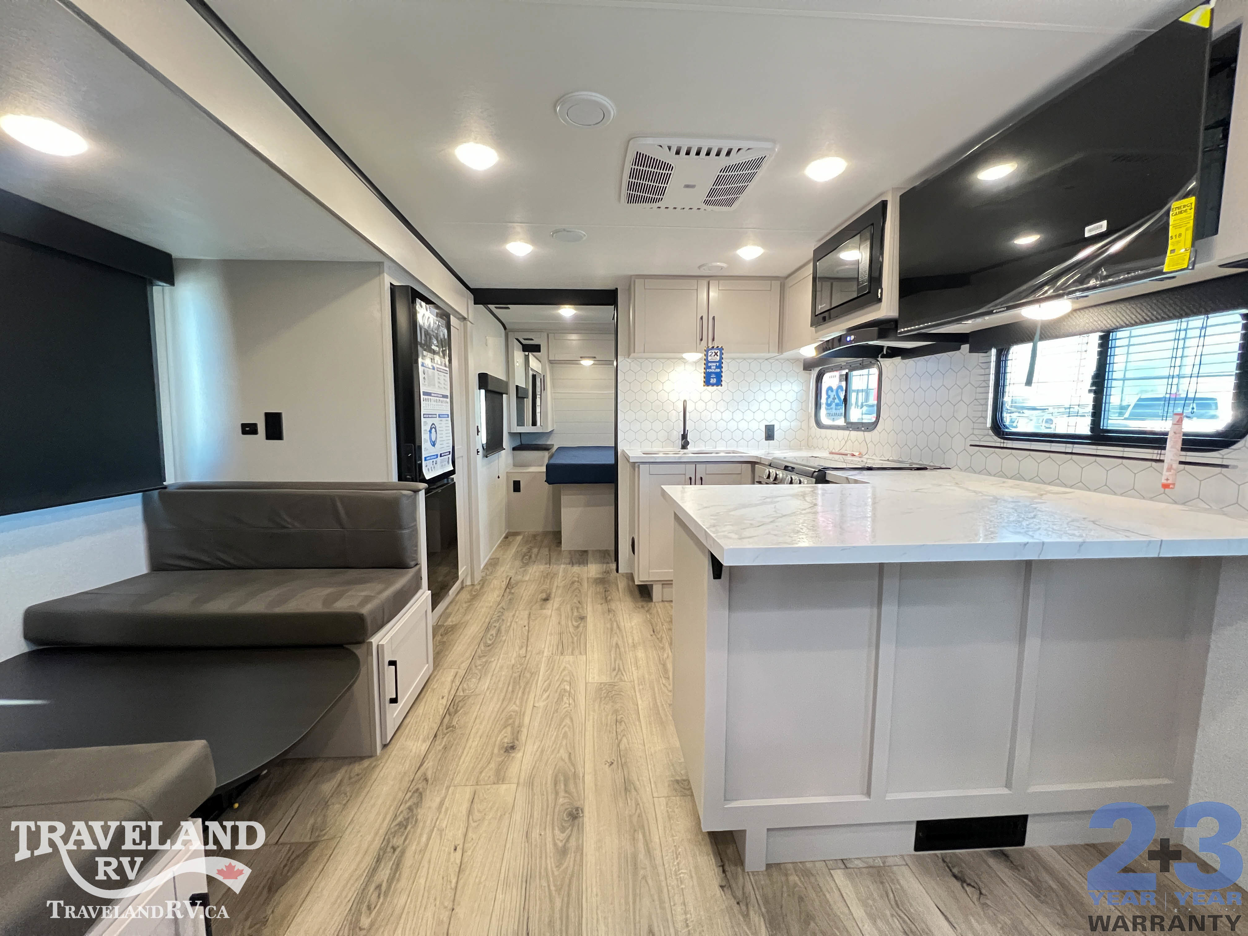 2026 Jayco Jay Feather 25BH - Image 3