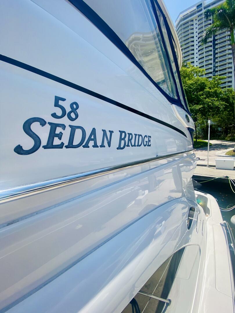 2006 Sea Ray 58 Sedan Bridge - Image 11
