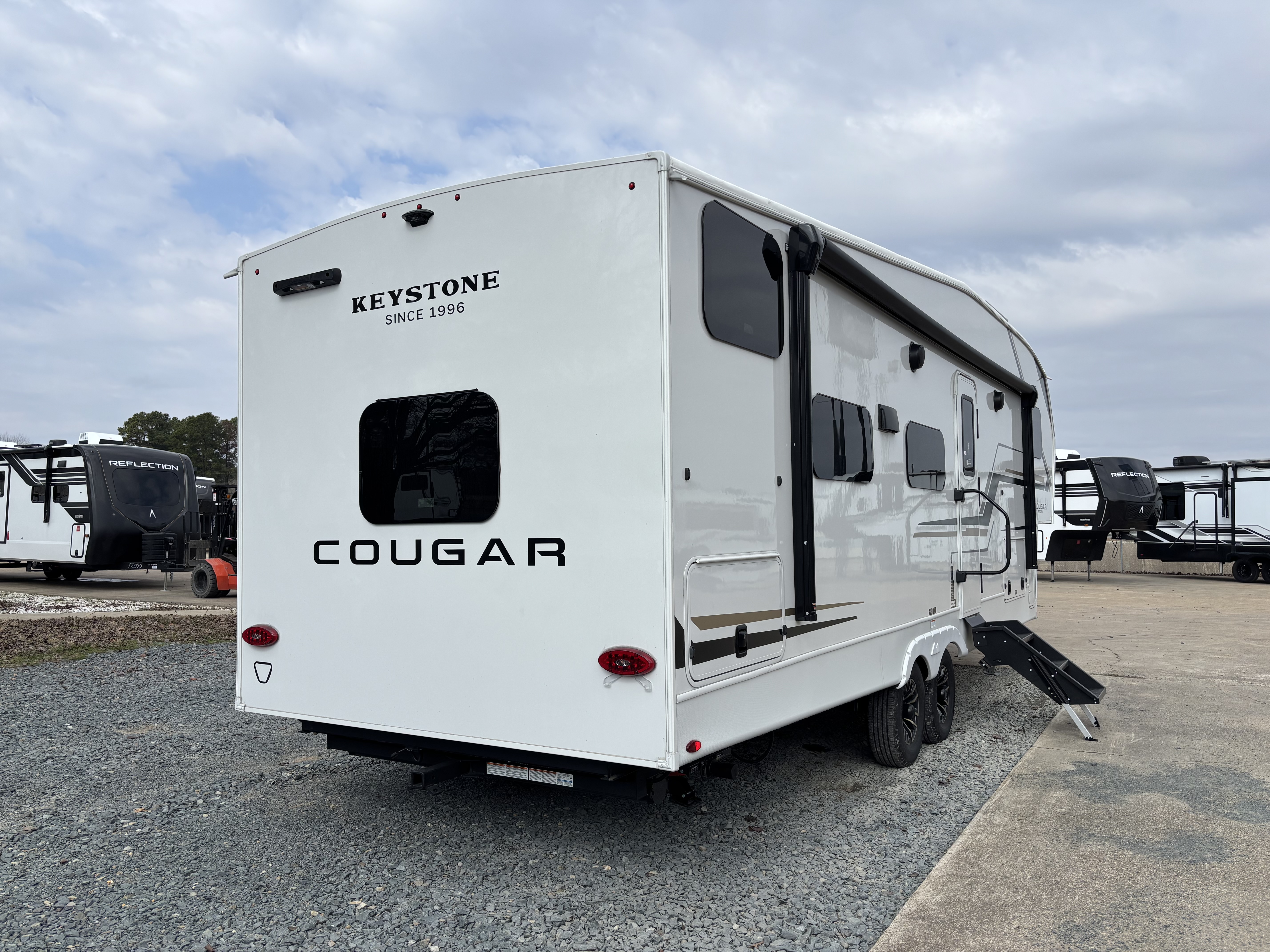 2026 Keystone Cougar Sport 2700BH - Image 9